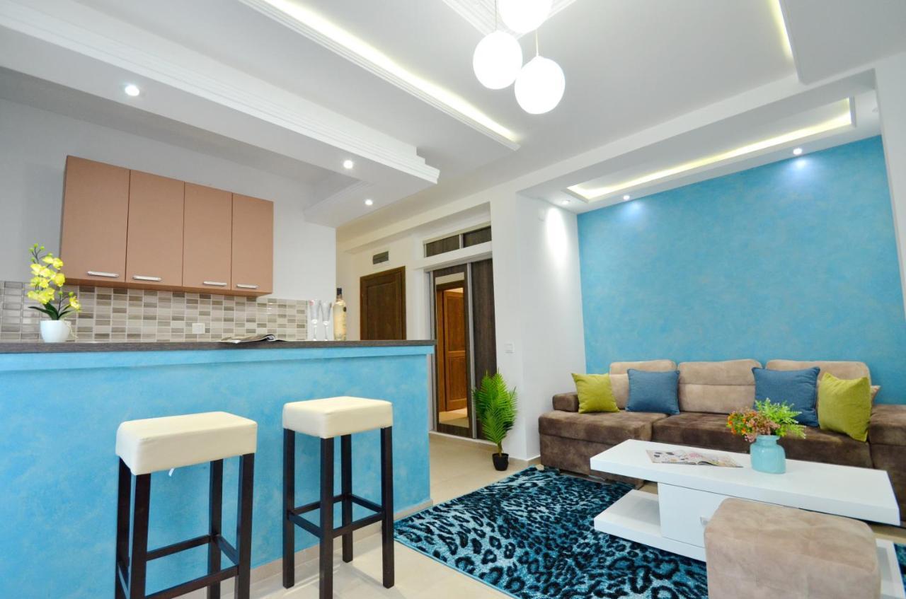 Apartments Lux S Τίβατ Εξωτερικό φωτογραφία